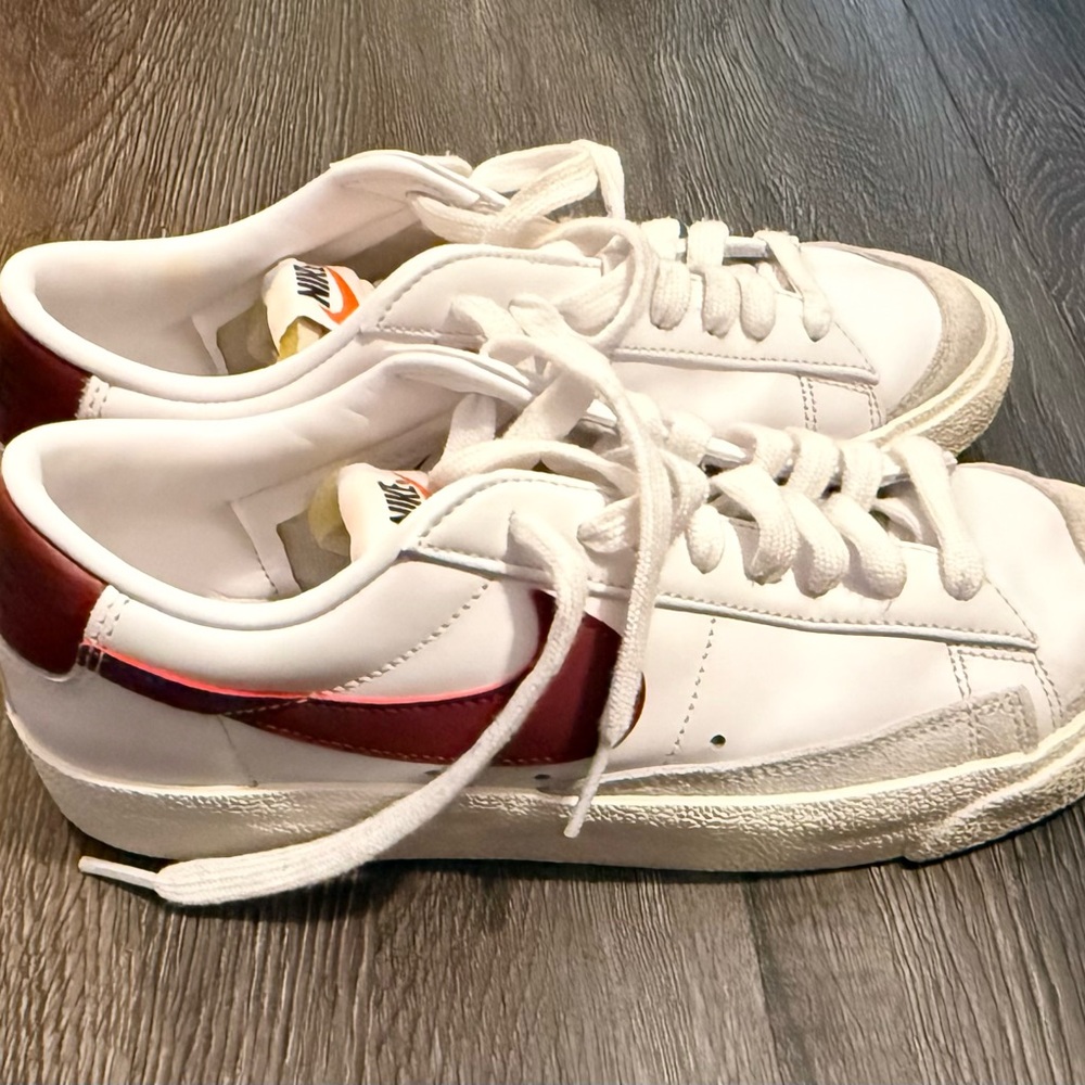 Nike Blazer Low ‘77 Vintage Team Red